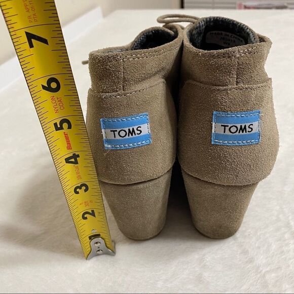 Toms Tan Lace Up Chukka Ankle Wedge Boots Booties 9 Women - Picture 5 of 8